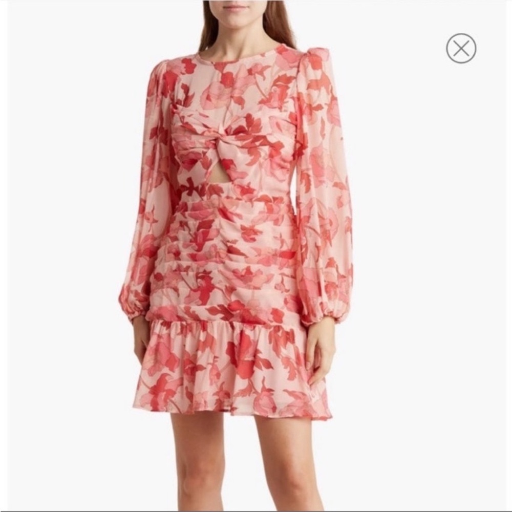 ASTR Floral Print Twist Keyhole Cutout Front Long Sleeve Dress Ruffle Ruched